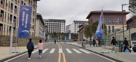 说明: D:\2021\网络安全周\九州网页版网络安全周总结2021\海报道旗\道旗2.jpg